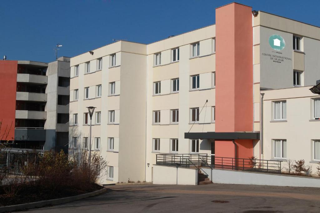 Ethic Etapes Cis De Besancon Aparthotel Esterno foto